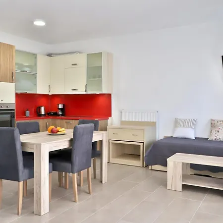 Apartman Helios &